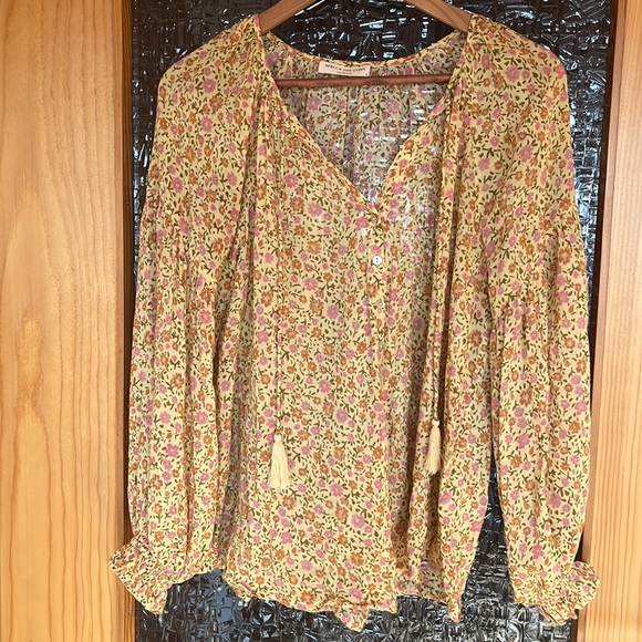 Spell Rae Blouse in Daisy Yellow - Picture 10 of 14